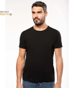 T-shirt uomo look moderno